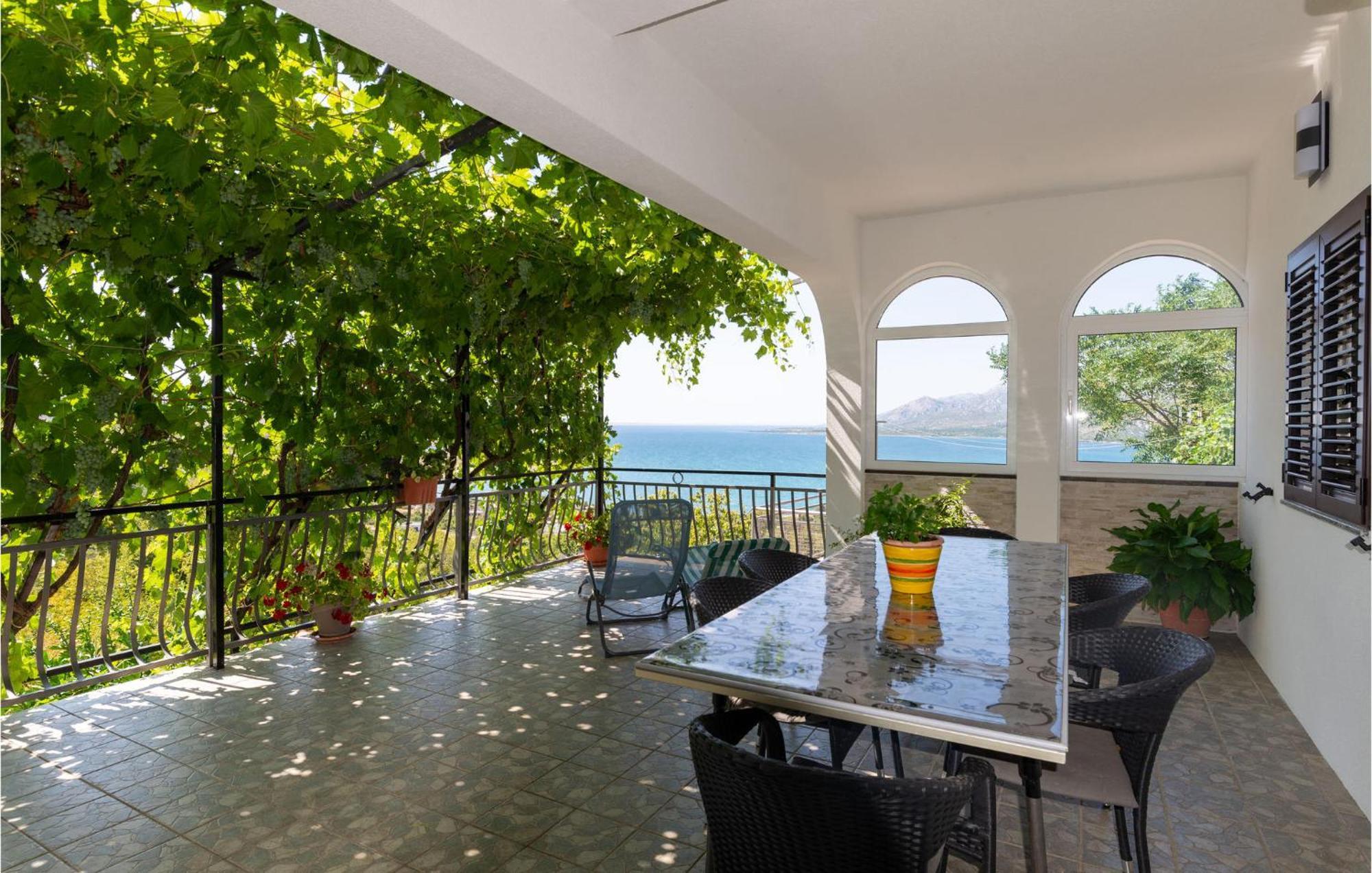 Lovely Apartment In Rovanjska With House Sea View Dış mekan fotoğraf