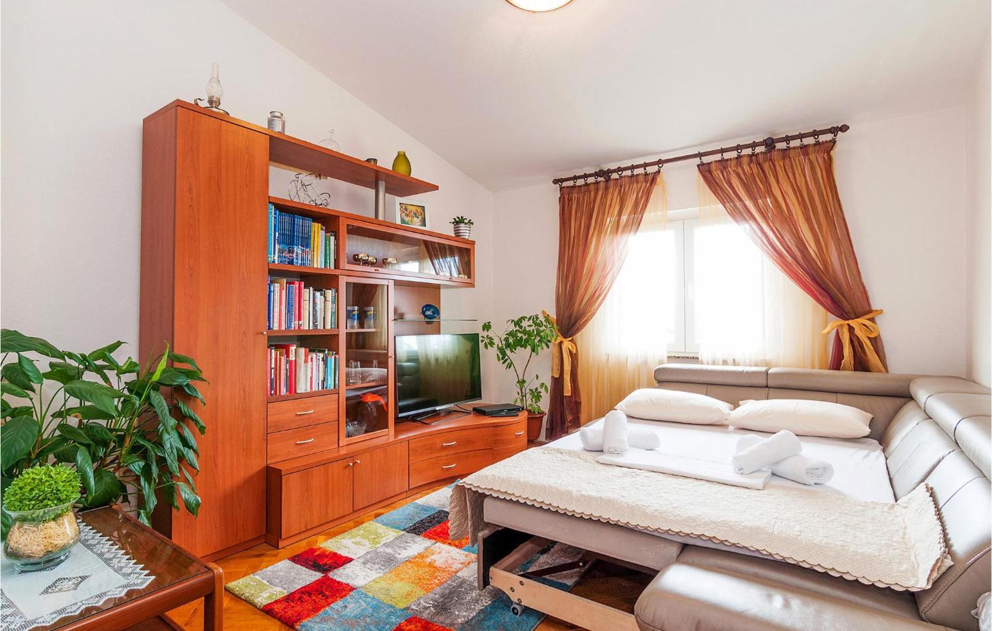 Lovely Apartment In Rovanjska With House Sea View Dış mekan fotoğraf